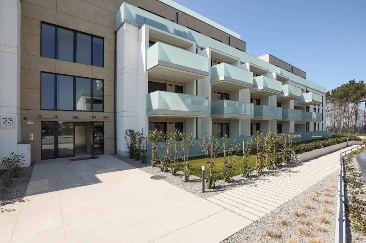 Platinium Apartment By Renters Prestige Rewal Extérieur photo