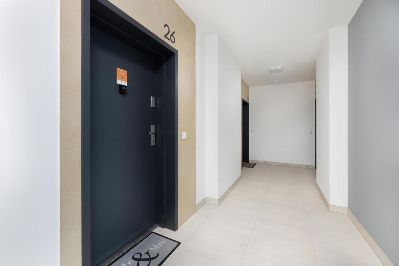 Platinium Apartment By Renters Prestige Rewal Extérieur photo